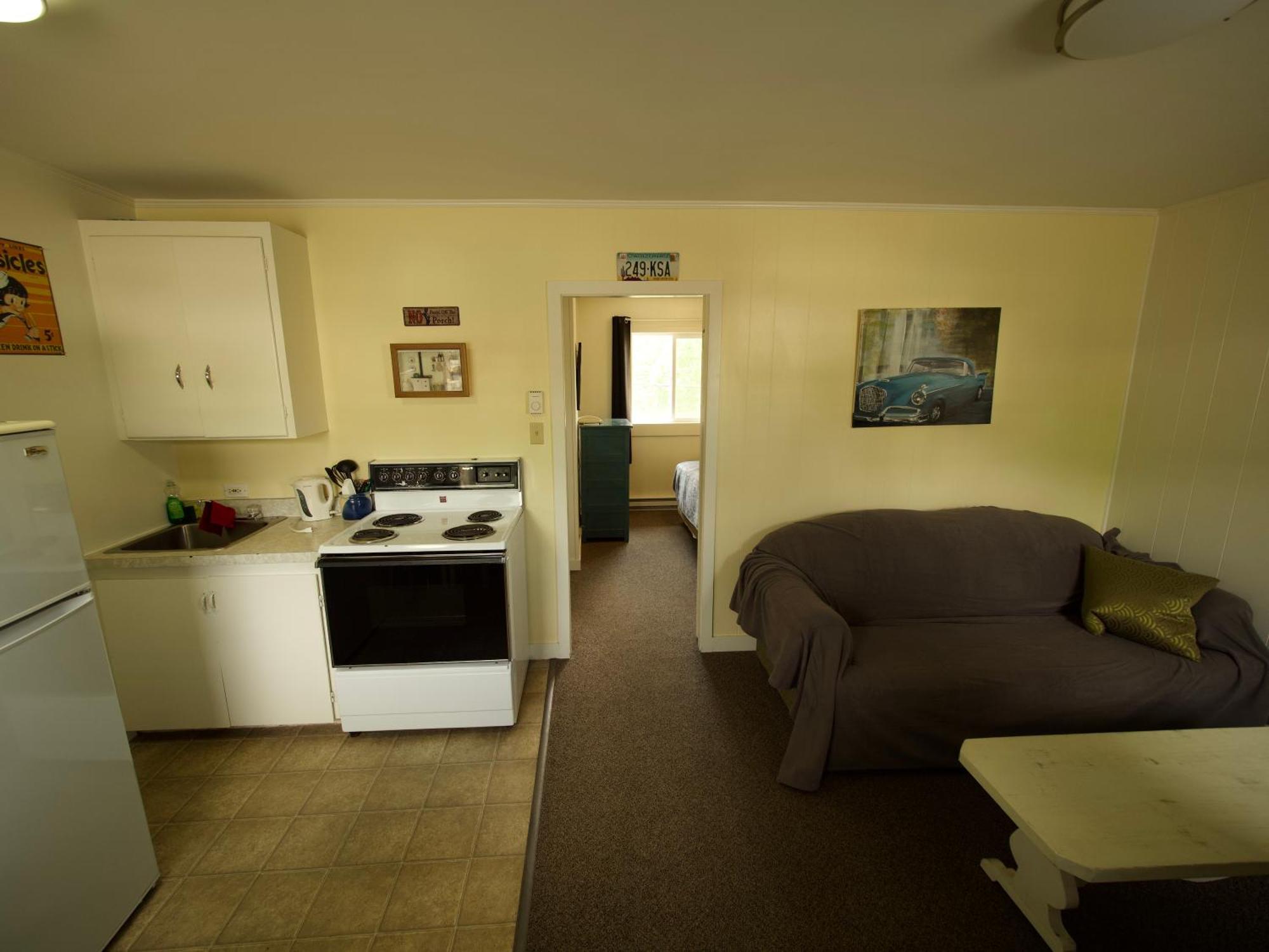 Creston Valley Motel Exterior foto